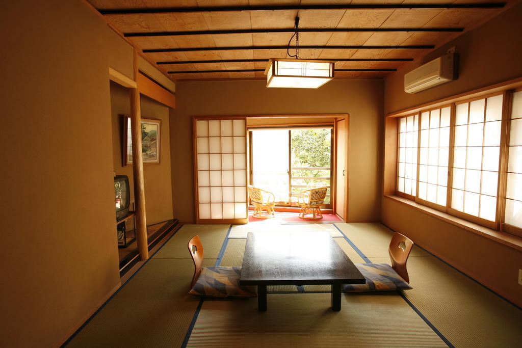 Masutomi Ryokan Hakone Exterior foto